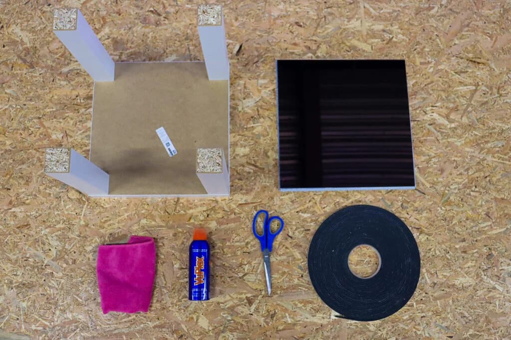 Benodigdheden-spiegeltafel-1-1024x683 (1)